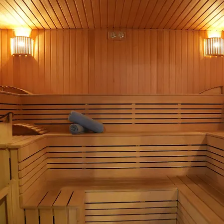 מלון Garden Of Sun 5*